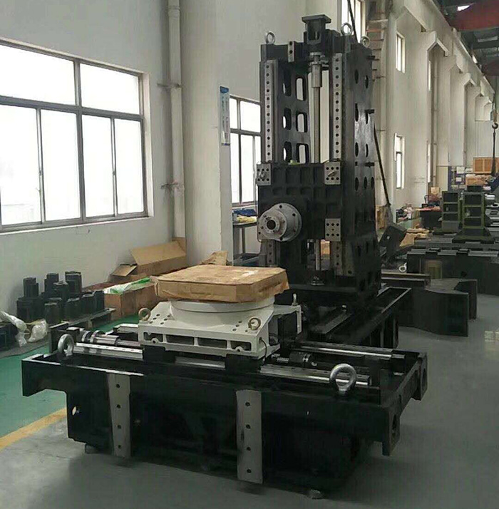 直線導(dǎo)軌具有以下三個(gè)基本功能 